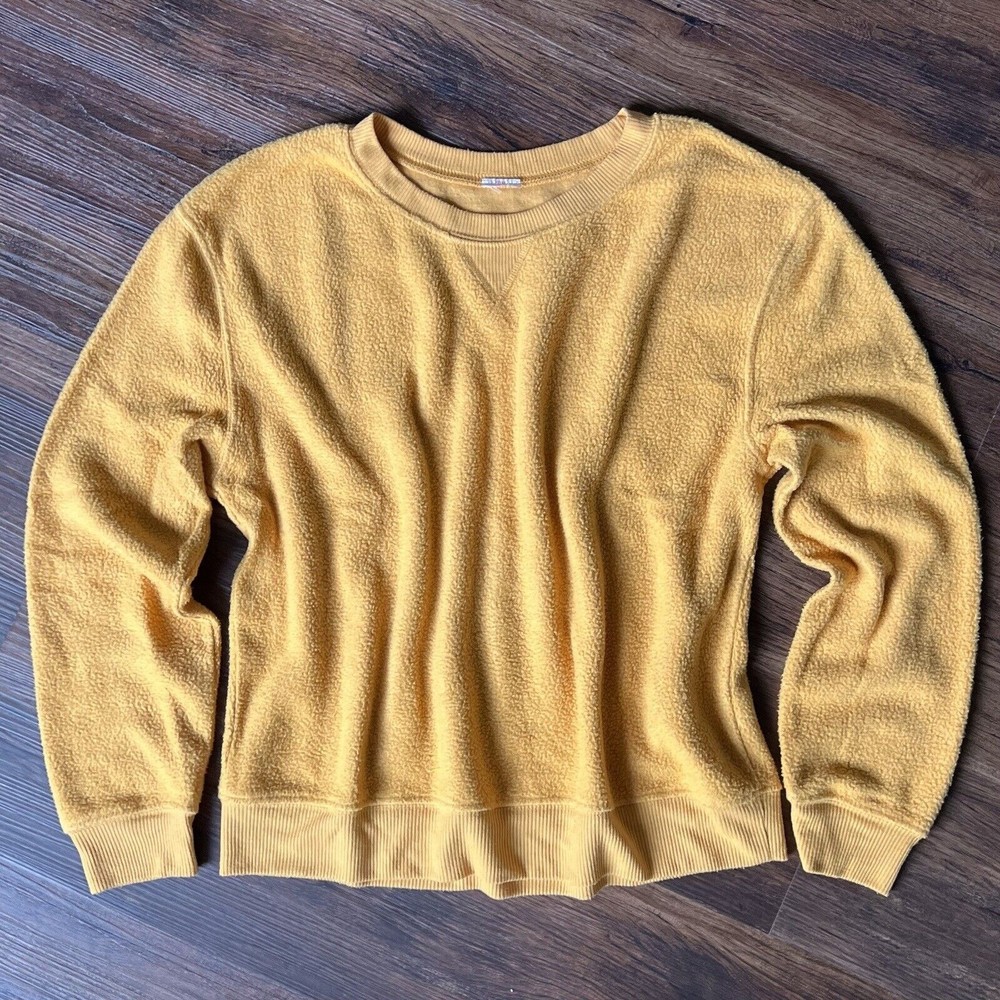 Soft Fleece Sweatshirt Juniors Medium M 7 / 9 Golden Yellow Crewneck Top Fuzzy